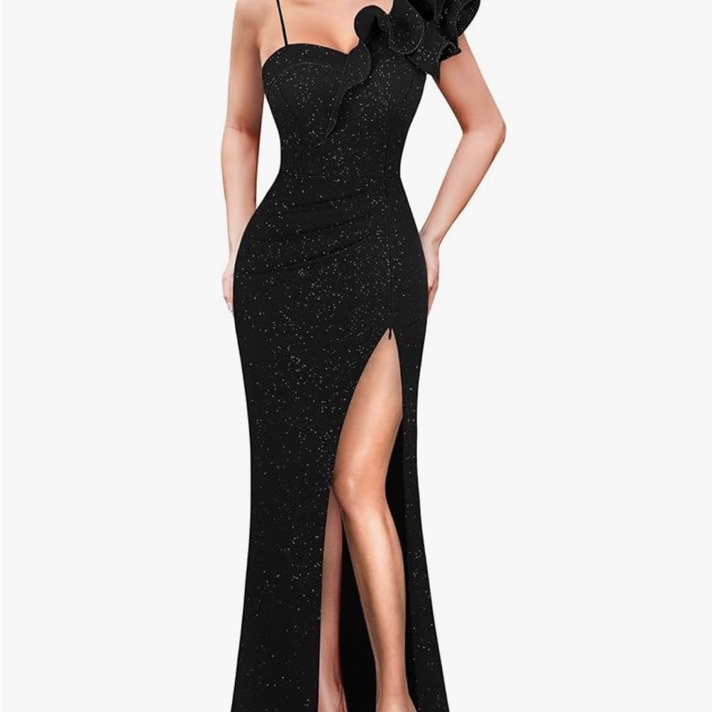 Elegant Black Evening Gown